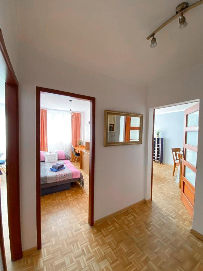 Room №2 Grzybowska 5 The Very Center Of Варшава Екстер'єр фото